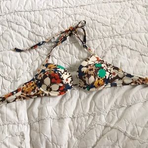 Victoria secret padded bikini top (32B)